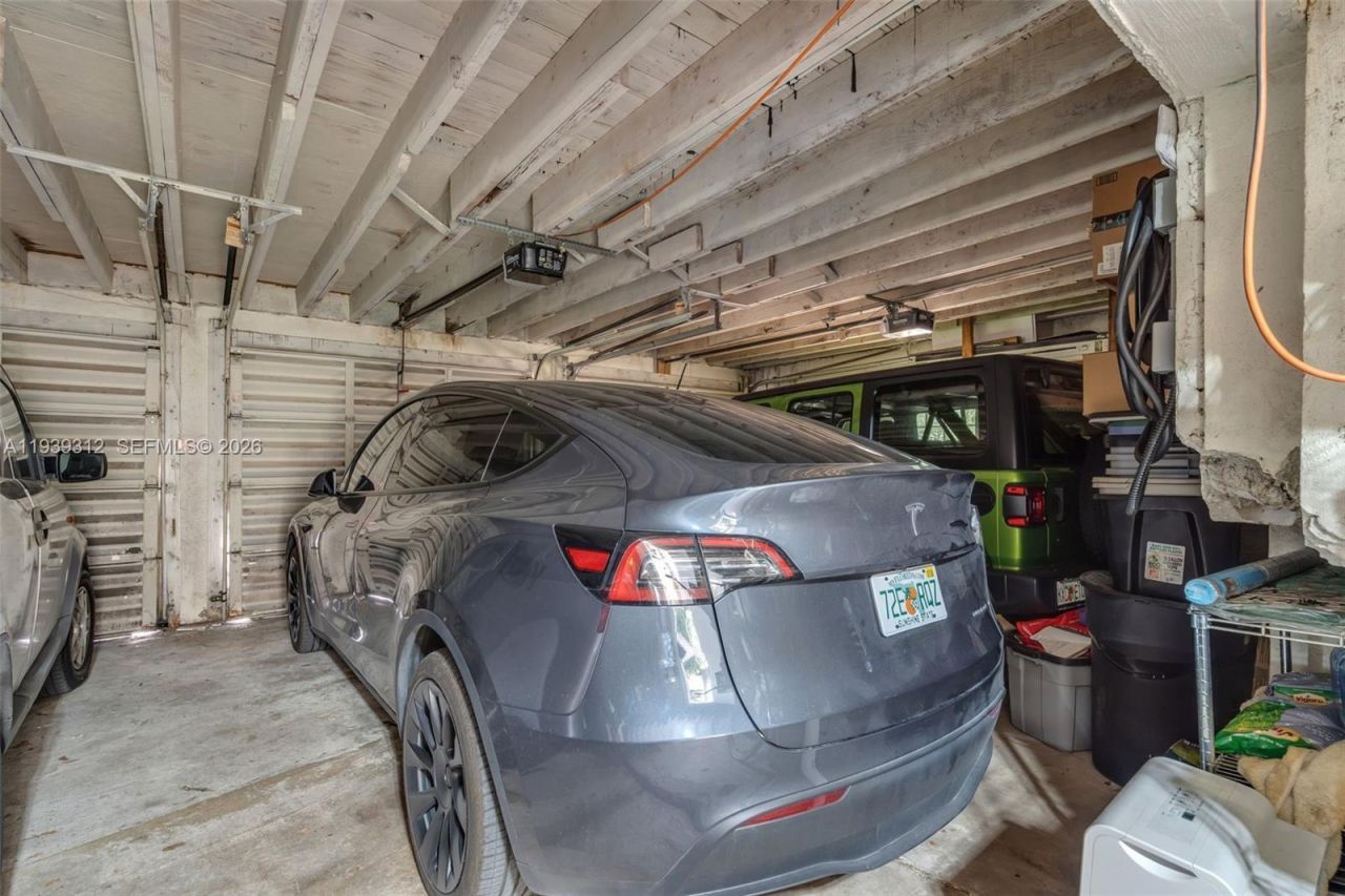 810 11th Street, Unit 102, Miami Beach, FL 33139 Photo