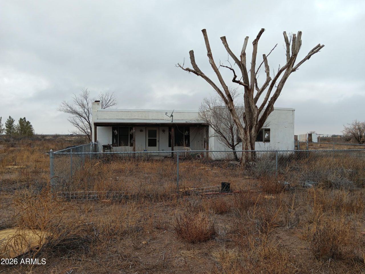 8499 S Schoolhouse Lane, Willcox, AZ 85643 Main Photo