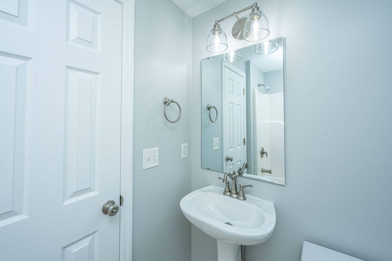 27 Brockman Drive Photo 18