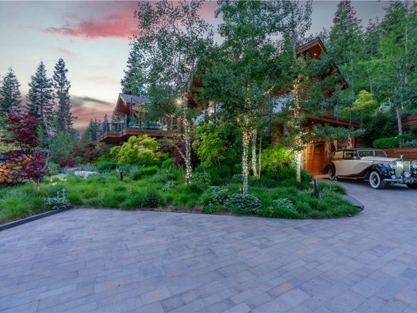 475 Tuscarora Road, Crystal Bay, NV 89402