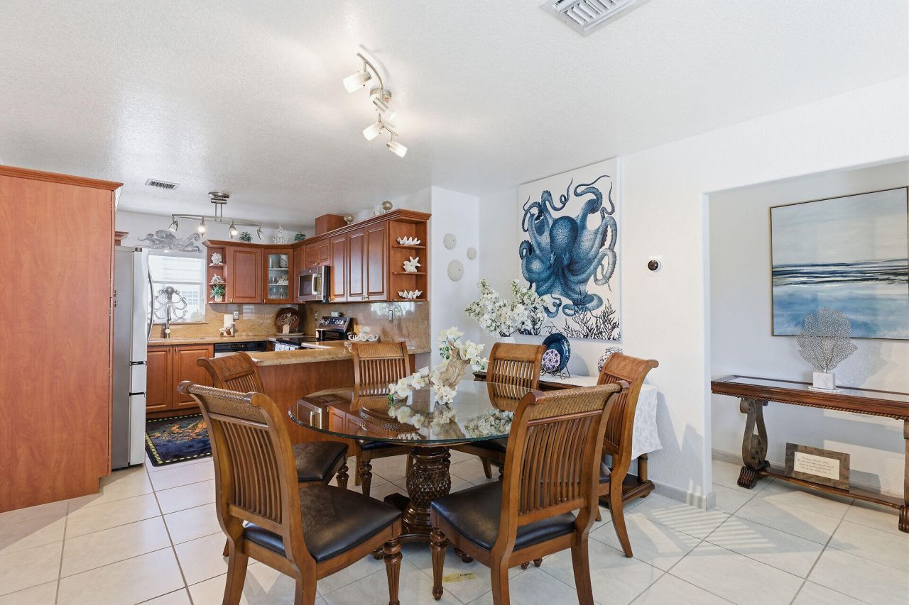 71 Coral Drive, Key Largo, FL 33037 Photo