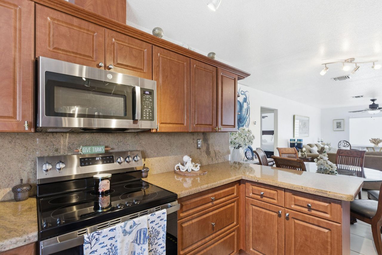 71 Coral Drive, Key Largo, FL 33037 Photo