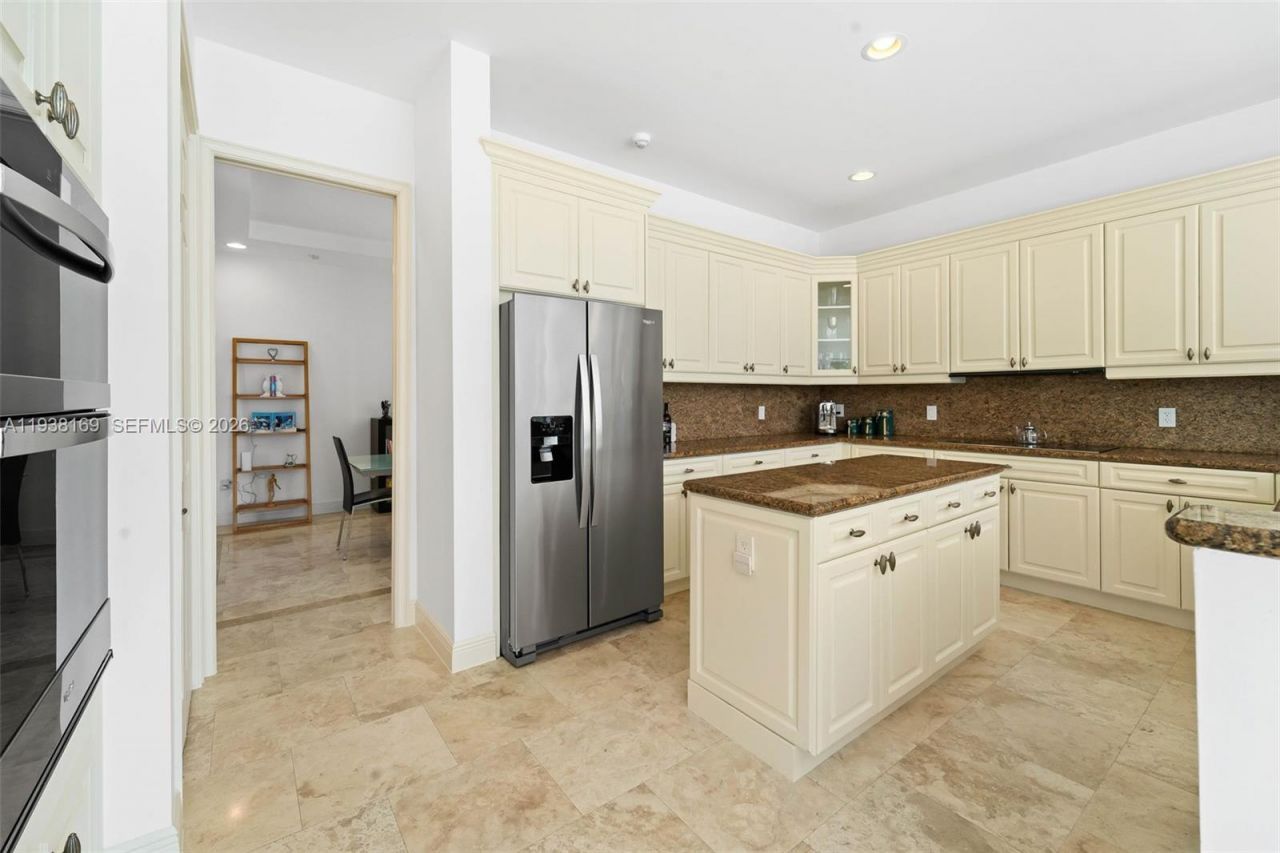 1490 Cleveland Rd, Miami Beach, FL 33141 Photo