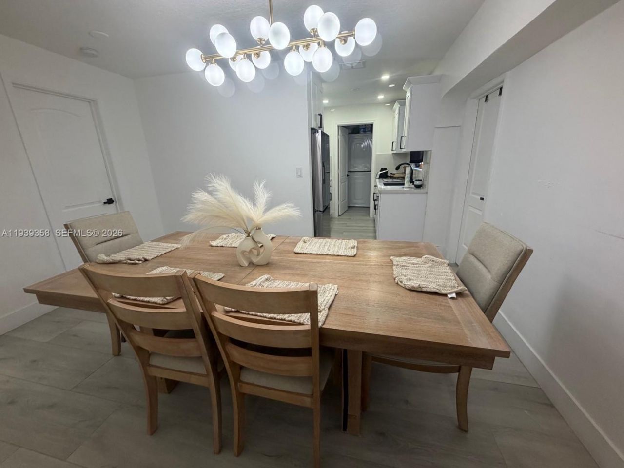 660 SW 30th Ter, Fort Lauderdale, FL 33312 Photo