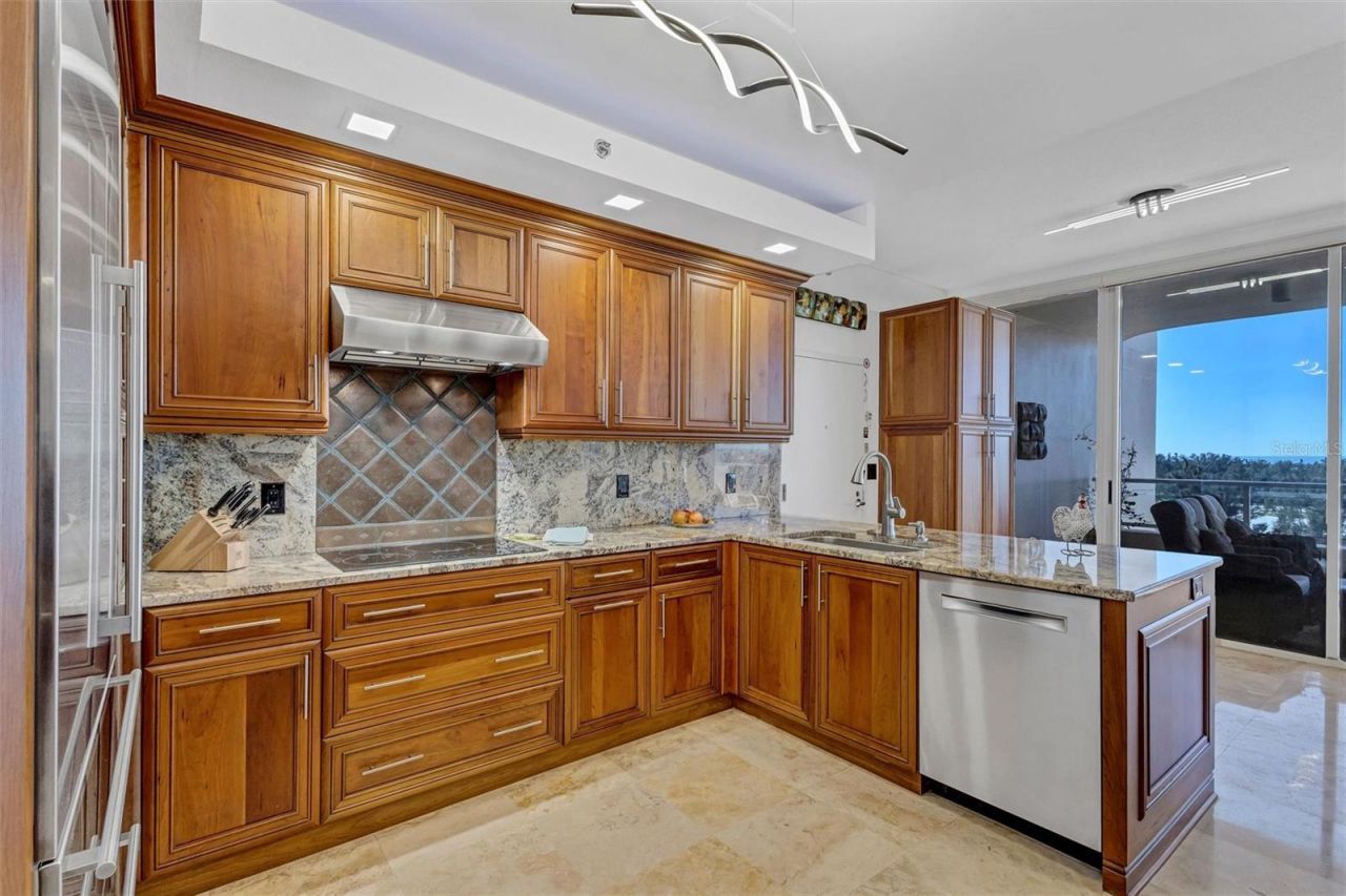 3060 Grand Bay Boulevard, Unit 174, Longboat Key, FL 34228 Photo