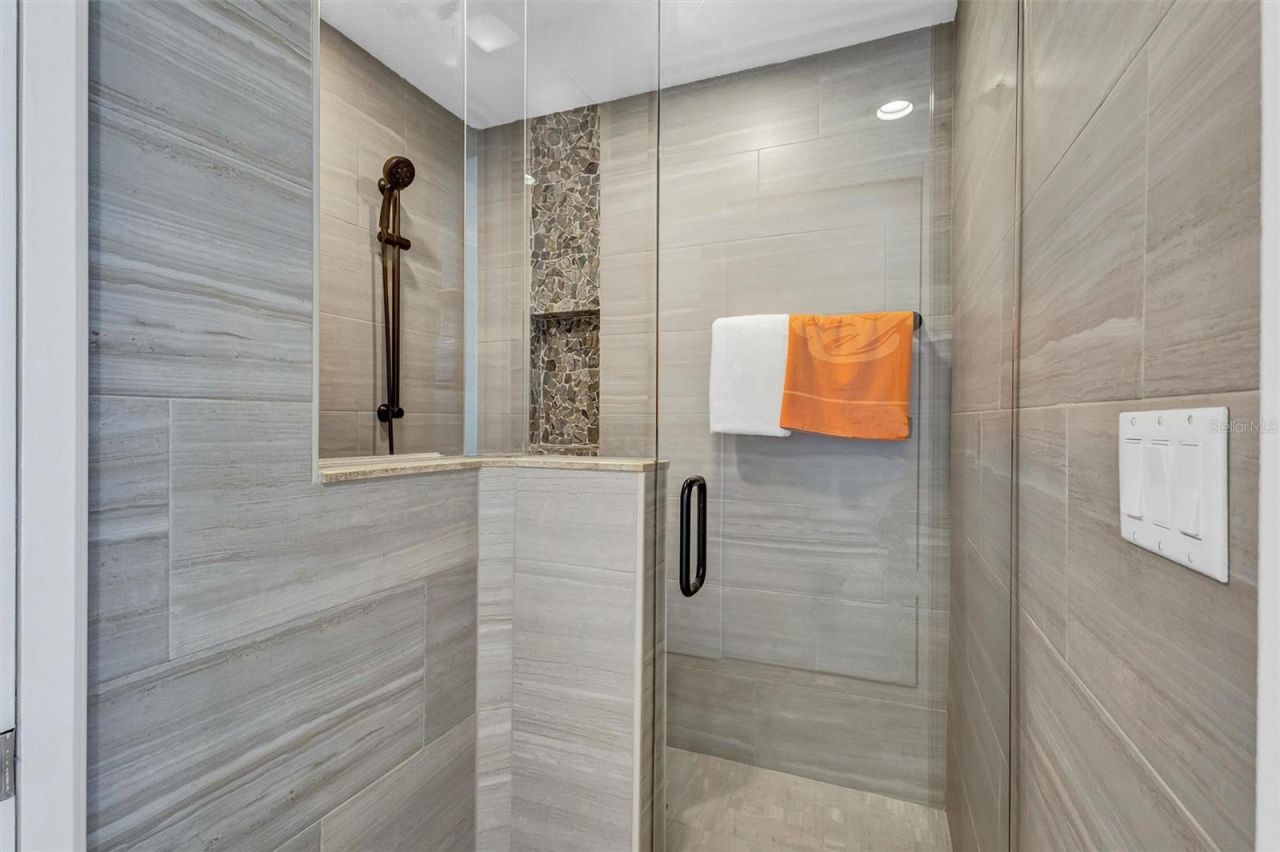 3060 Grand Bay Boulevard, Unit 174, Longboat Key, FL 34228 Photo