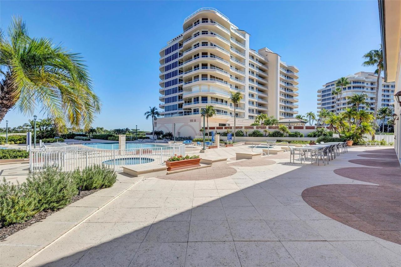 3060 Grand Bay Boulevard, Unit 174, Longboat Key, FL 34228 Photo