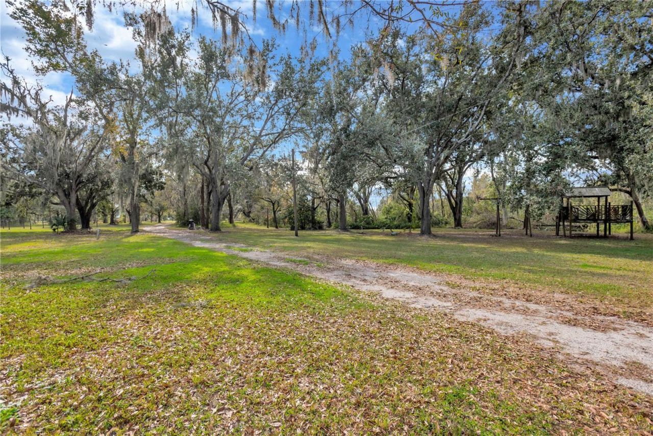 2804 Holloway Road, Plant City, FL 33567 Photo