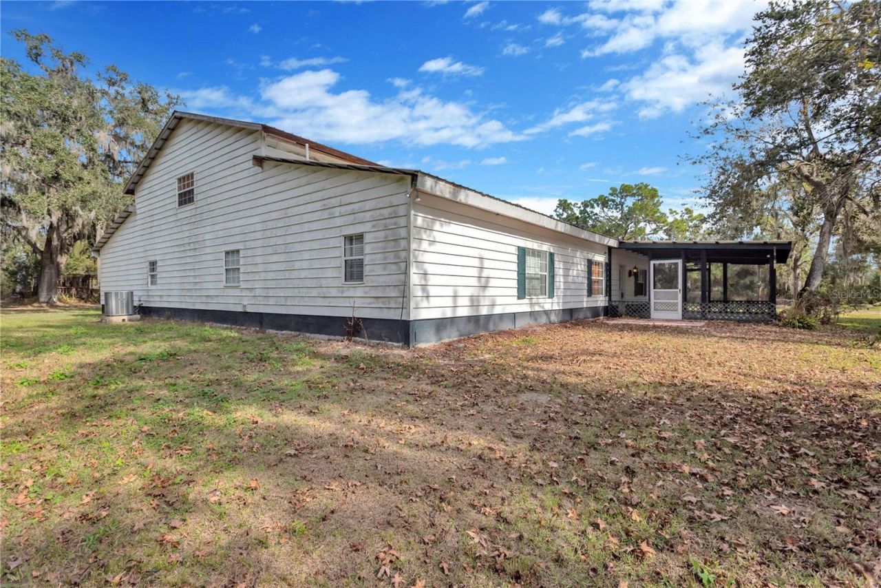 2804 Holloway Road, Plant City, FL 33567 Photo