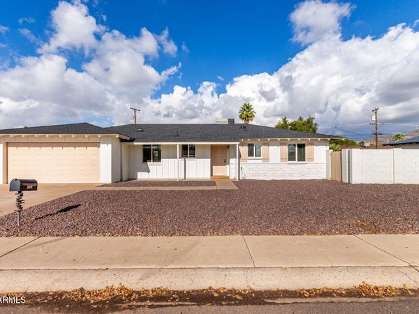 1602 W DUNLAP Avenue, Phoenix, AZ 85021