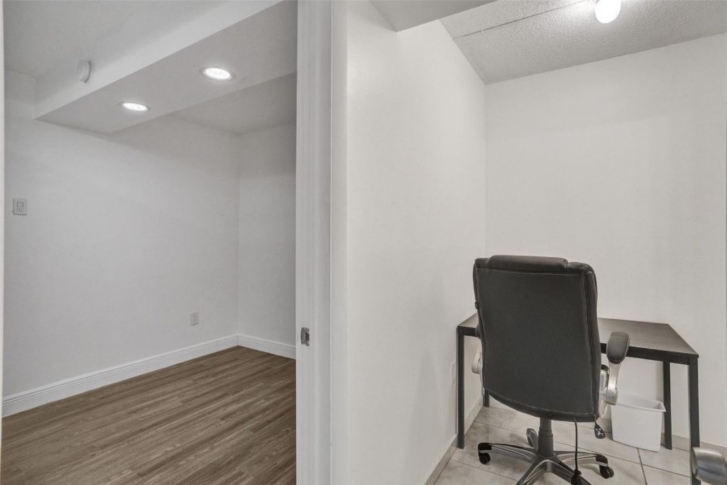 1690 NE 191st Street, Unit 112-1, Miami, FL 33179 Photo