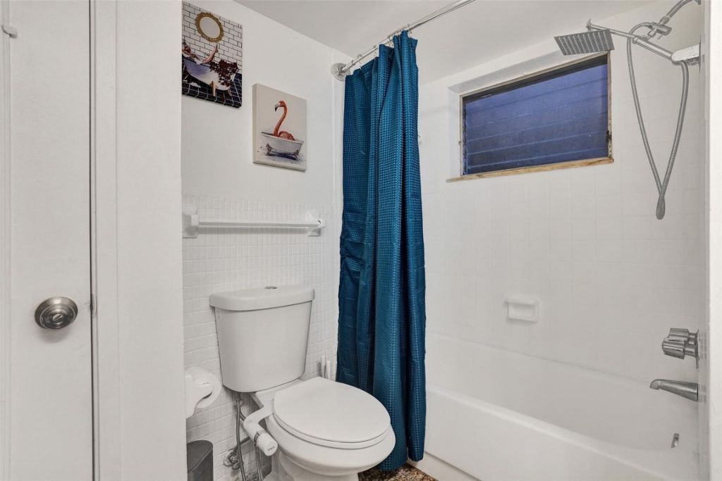 1690 NE 191st Street, Unit 112-1, Miami, FL 33179 Photo