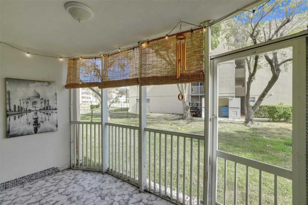 1690 NE 191st Street, Unit 112-1, Miami, FL 33179 Photo