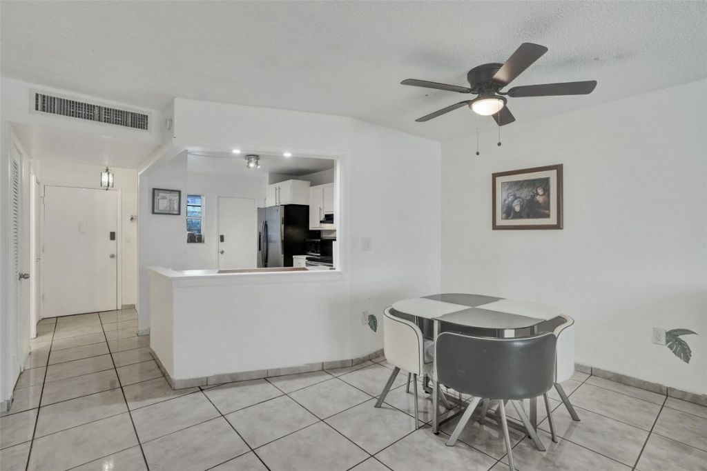 1690 NE 191st Street, Unit 112-1, Miami, FL 33179 Photo