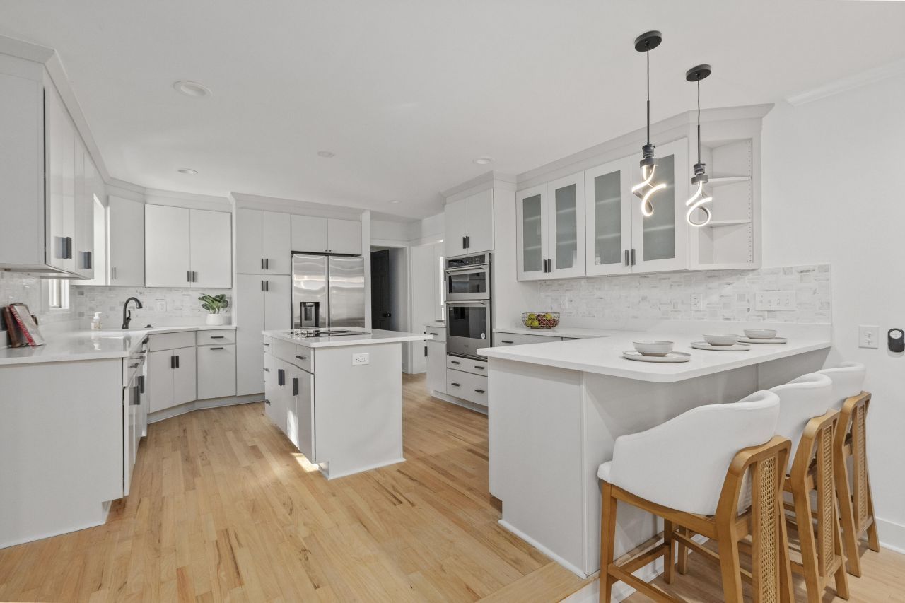 1019 Royalist Road Photo 17