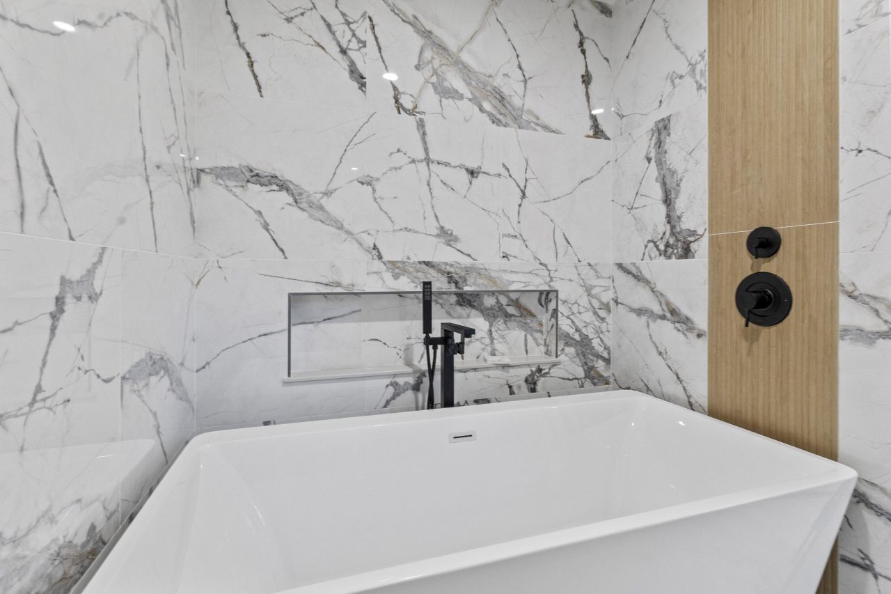 1019 Royalist Road Photo 34