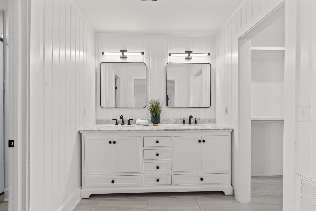 1019 Royalist Road Photo 38