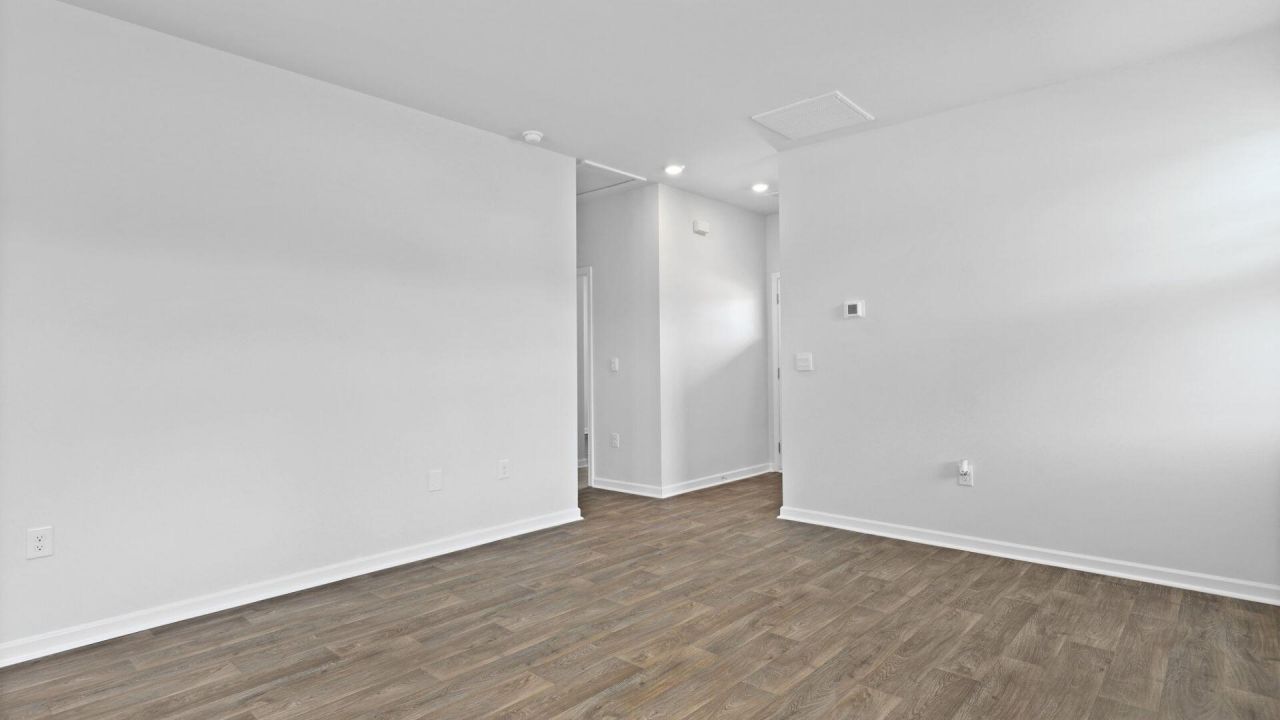 1091 Refuge Way Photo 12