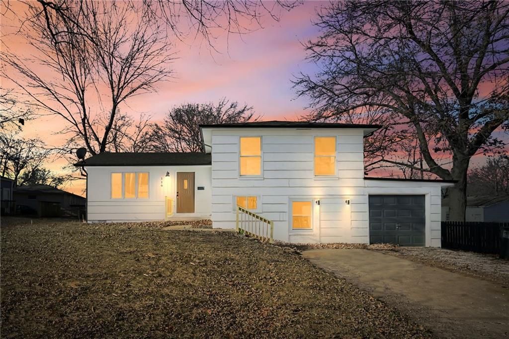 116 SW Noel Street, Lees Summit, MO 64063 Main Photo