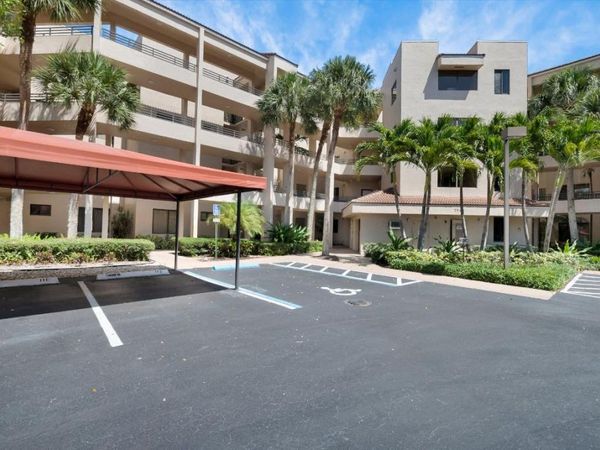 7546 La Paz Boulevard, Unit 205, Boca Raton, FL 33433