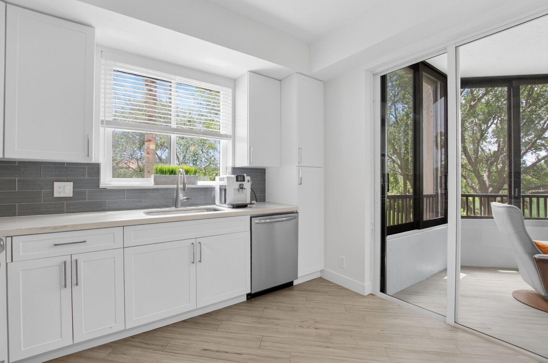 7546 La Paz Boulevard, Unit 205, Boca Raton, FL 33433 Photo