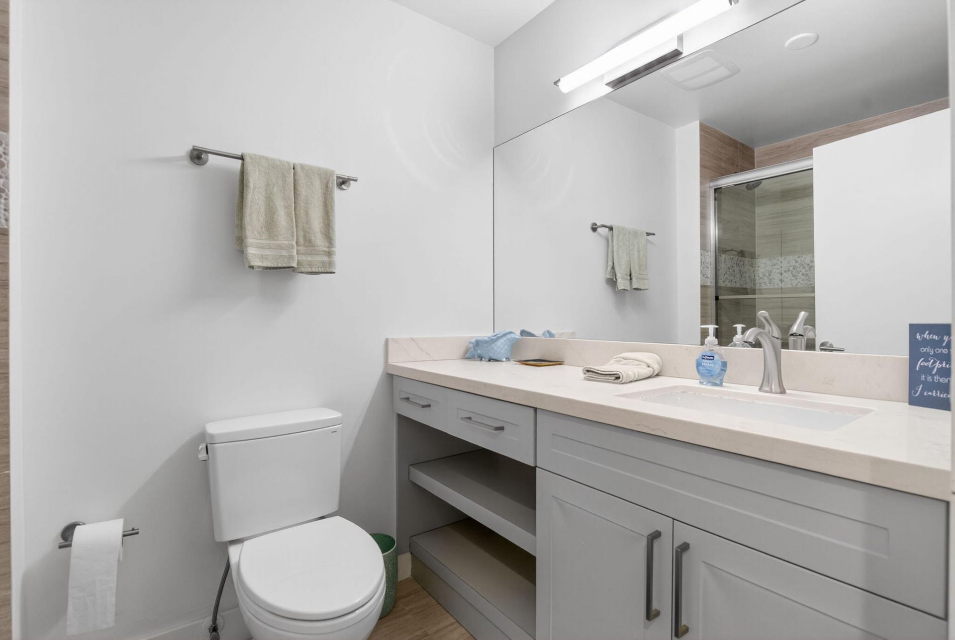 7546 La Paz Boulevard, Unit 205, Boca Raton, FL 33433 Photo