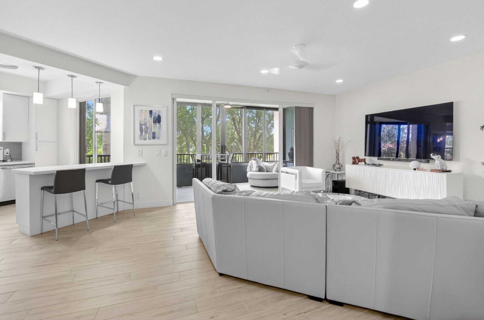 7546 La Paz Boulevard, Unit 205, Boca Raton, FL 33433 Photo