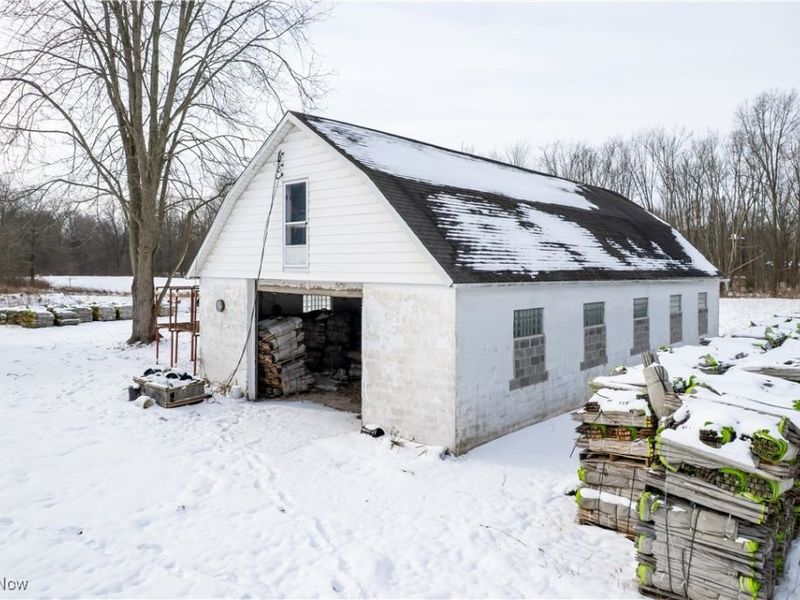 26153 Royalton Road, Columbia Station, OH 44028 Photo 9