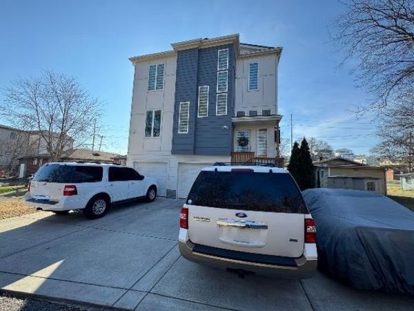 40 Hubbard St, Nashville, TN 37210