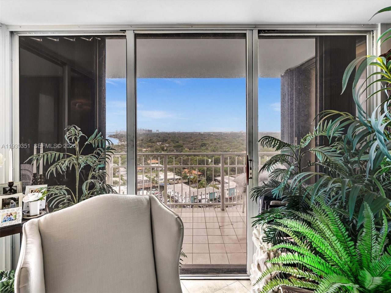 2000 Towerside Ter, Unit 1806, Miami, FL 33138 Photo