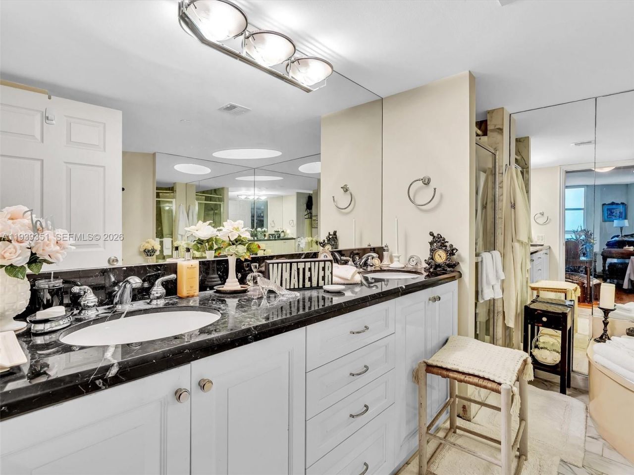 2000 Towerside Ter, Unit 1806, Miami, FL 33138 Photo