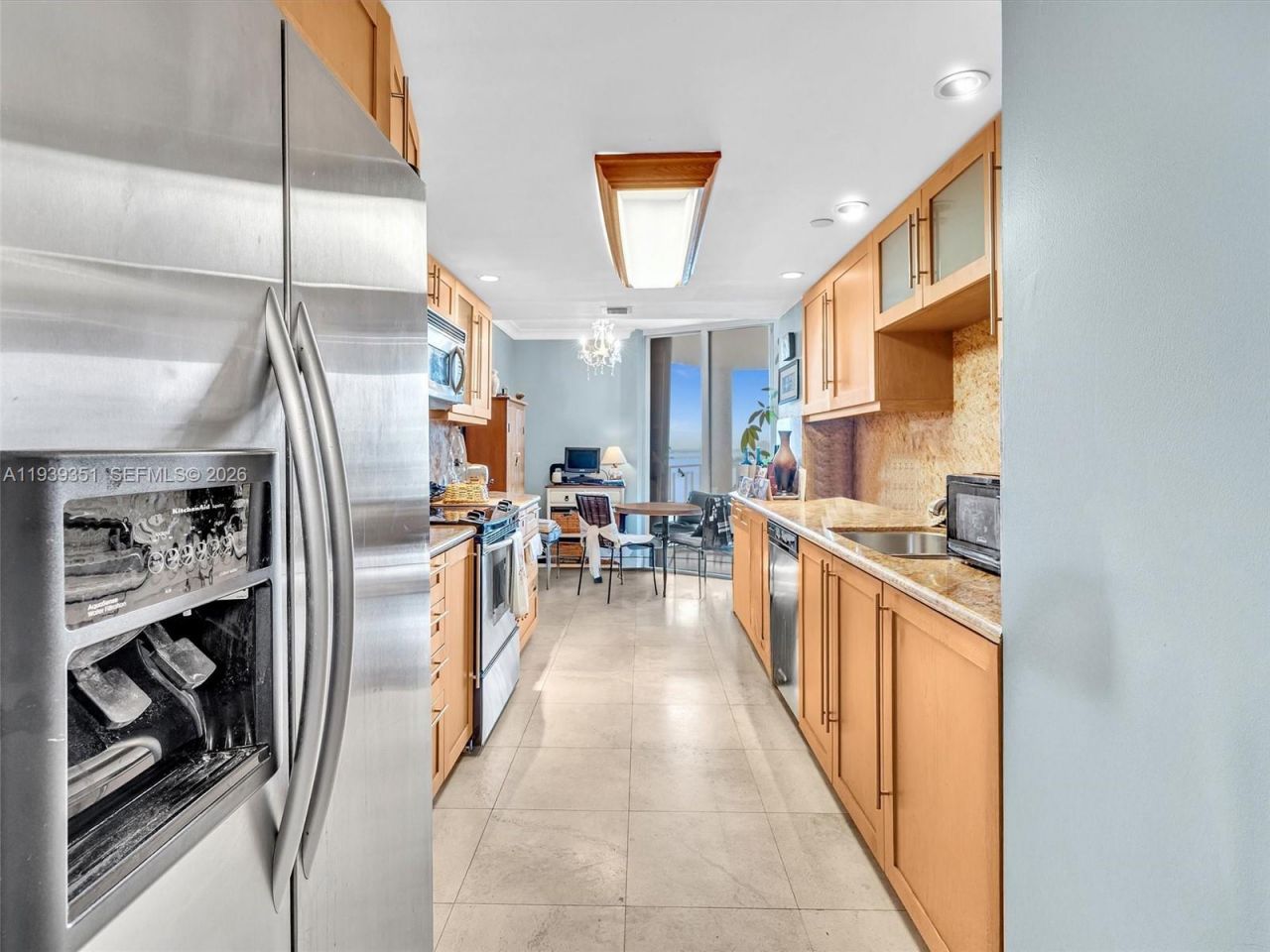 2000 Towerside Ter, Unit 1806, Miami, FL 33138 Photo