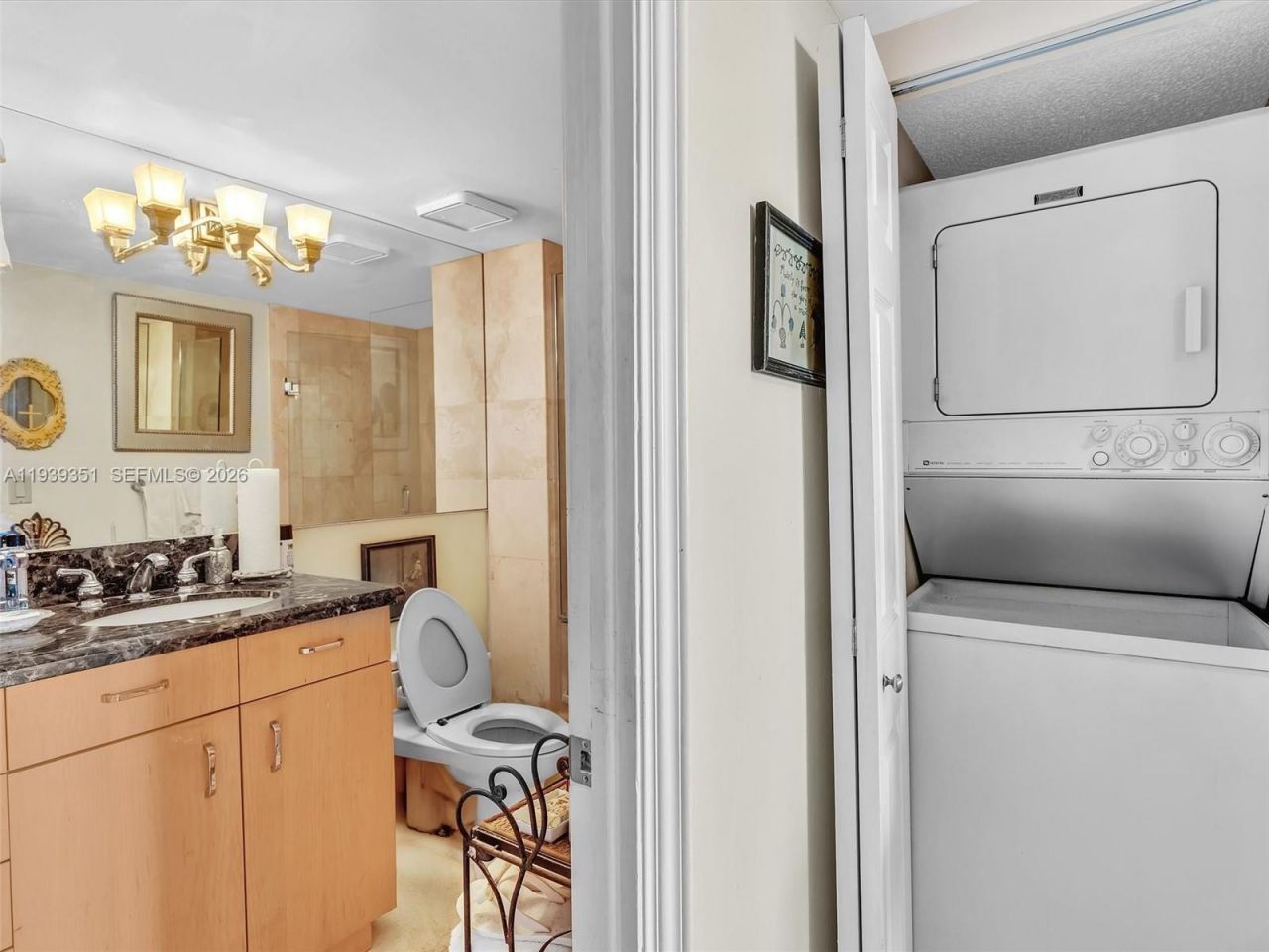 2000 Towerside Ter, Unit 1806, Miami, FL 33138 Photo