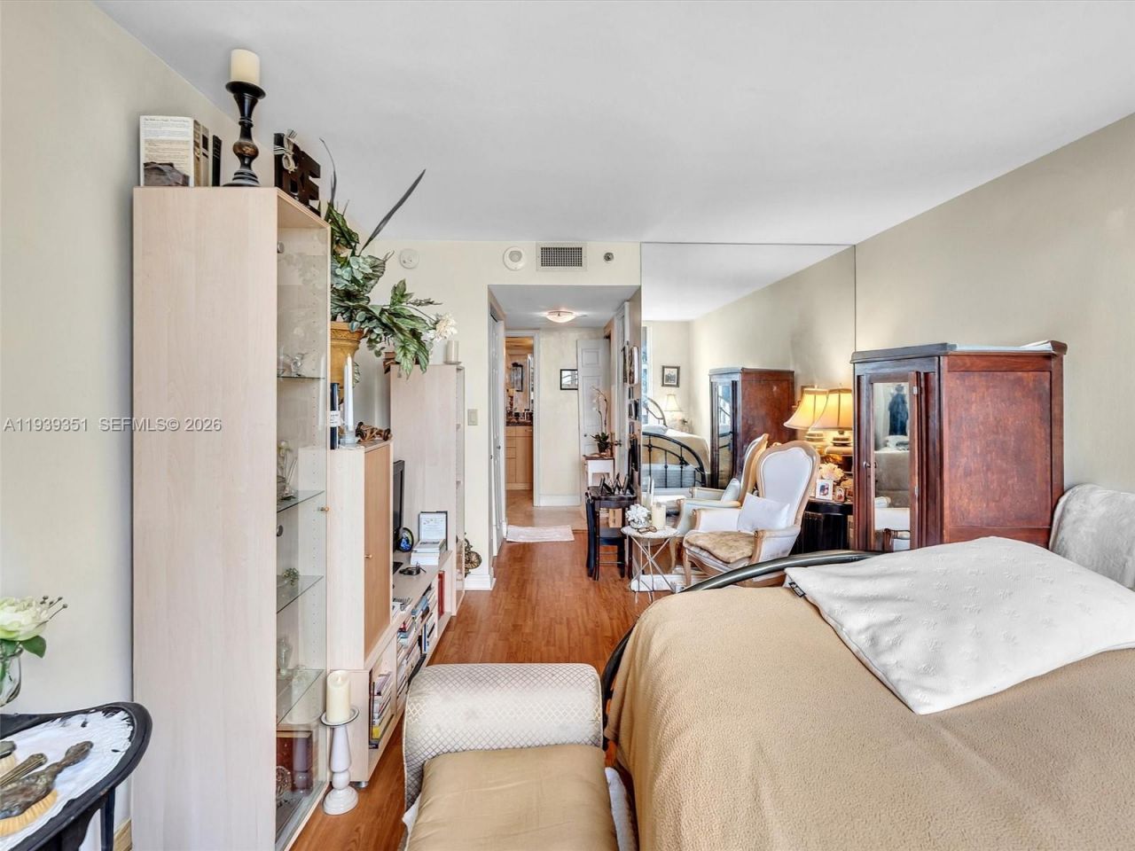 2000 Towerside Ter, Unit 1806, Miami, FL 33138 Photo