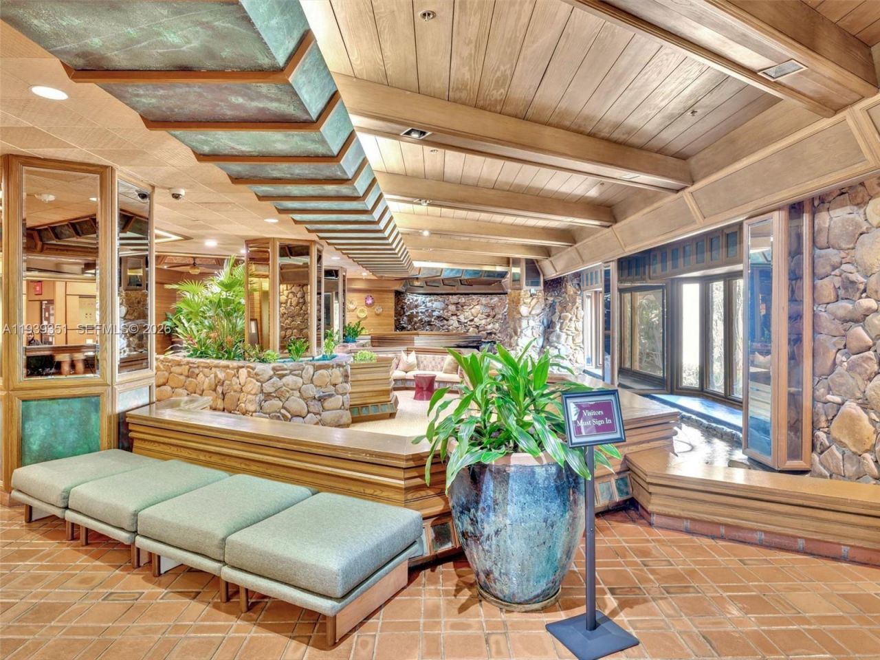 2000 Towerside Ter, Unit 1806, Miami, FL 33138 Photo