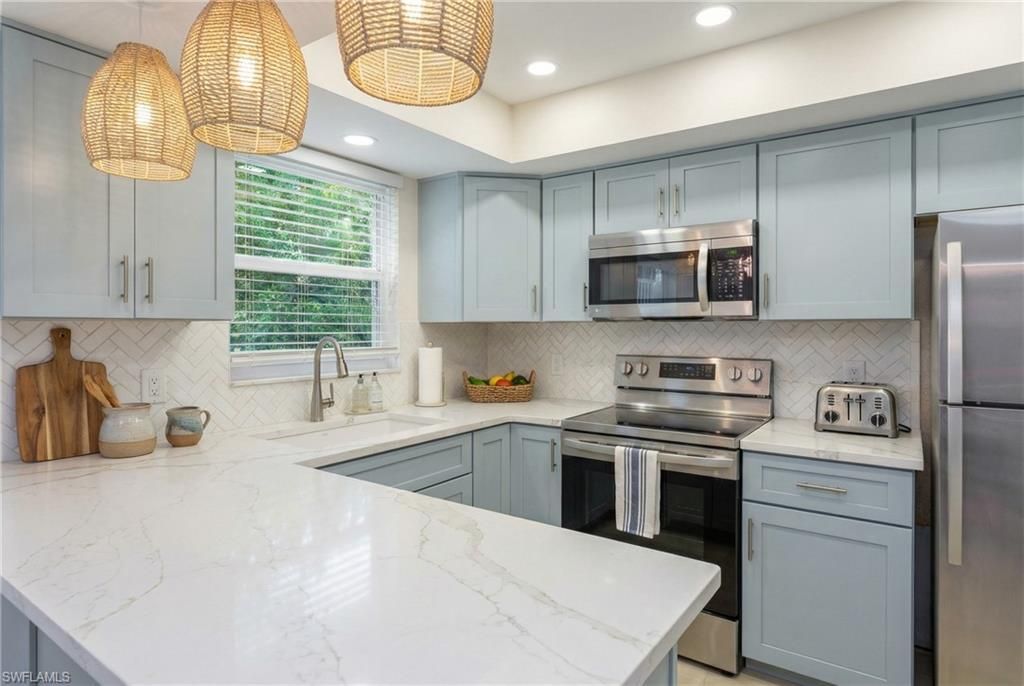 3200 Binnacle Dr, Unit C1, Naples, FL 34103 Photo