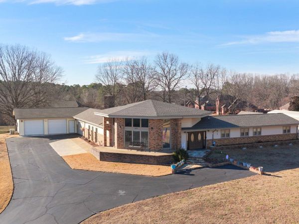 491 Tara Lane, Huntingdon, TN 38344