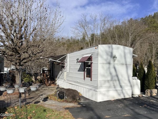4229 E Parkway #174, Gatlinburg, TN 37738
