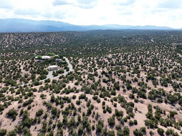 7 Placita Anita, Santa Fe, NM 87506