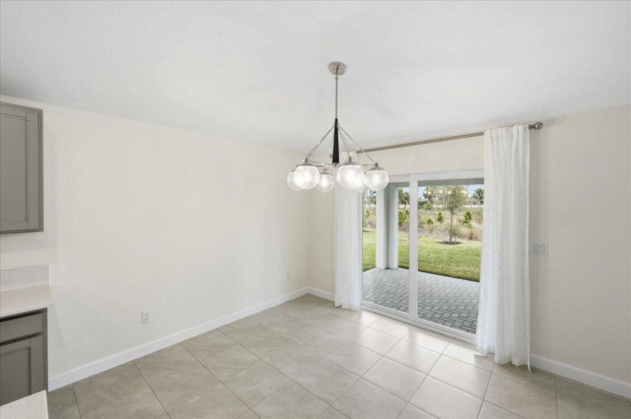 6205 NW Sweetwood Drive, Port Saint Lucie, FL 34987 Photo