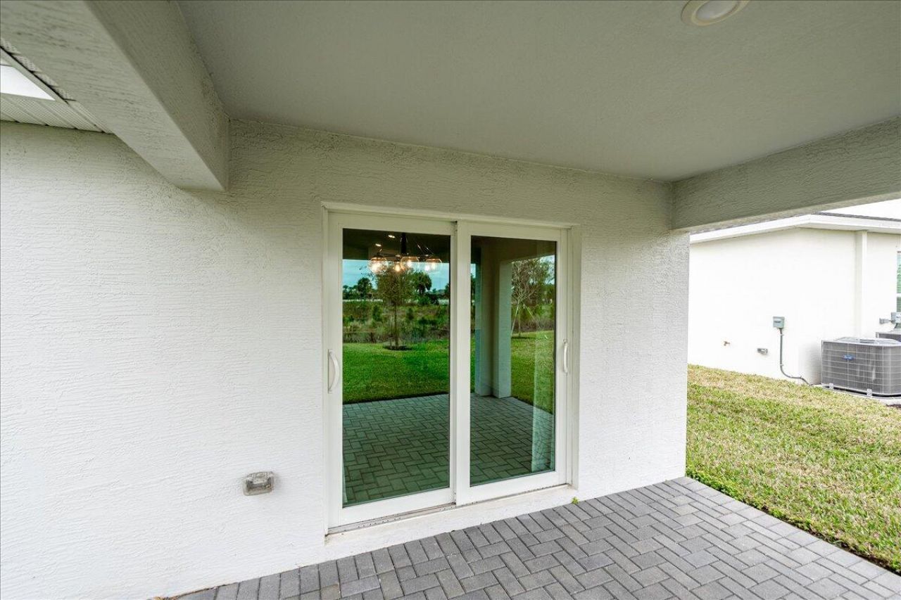 6205 NW Sweetwood Drive, Port Saint Lucie, FL 34987 Photo