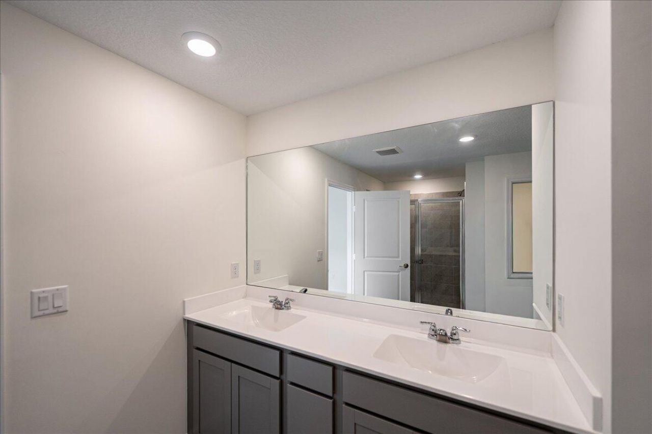 6205 NW Sweetwood Drive, Port Saint Lucie, FL 34987 Photo