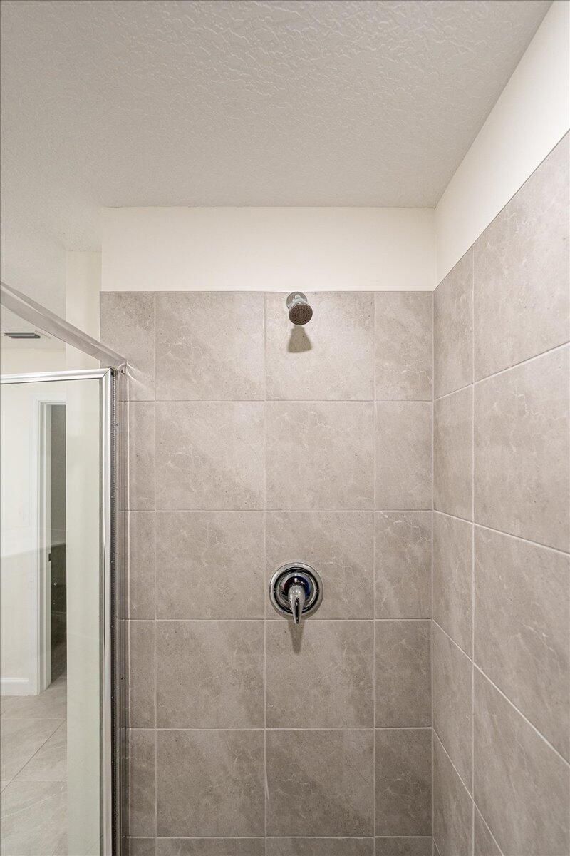 6205 NW Sweetwood Drive, Port Saint Lucie, FL 34987 Photo