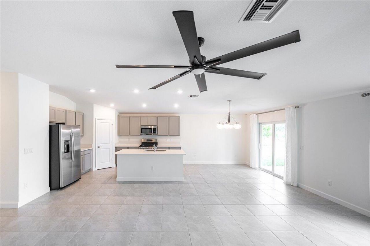 6205 NW Sweetwood Drive, Port Saint Lucie, FL 34987 Photo