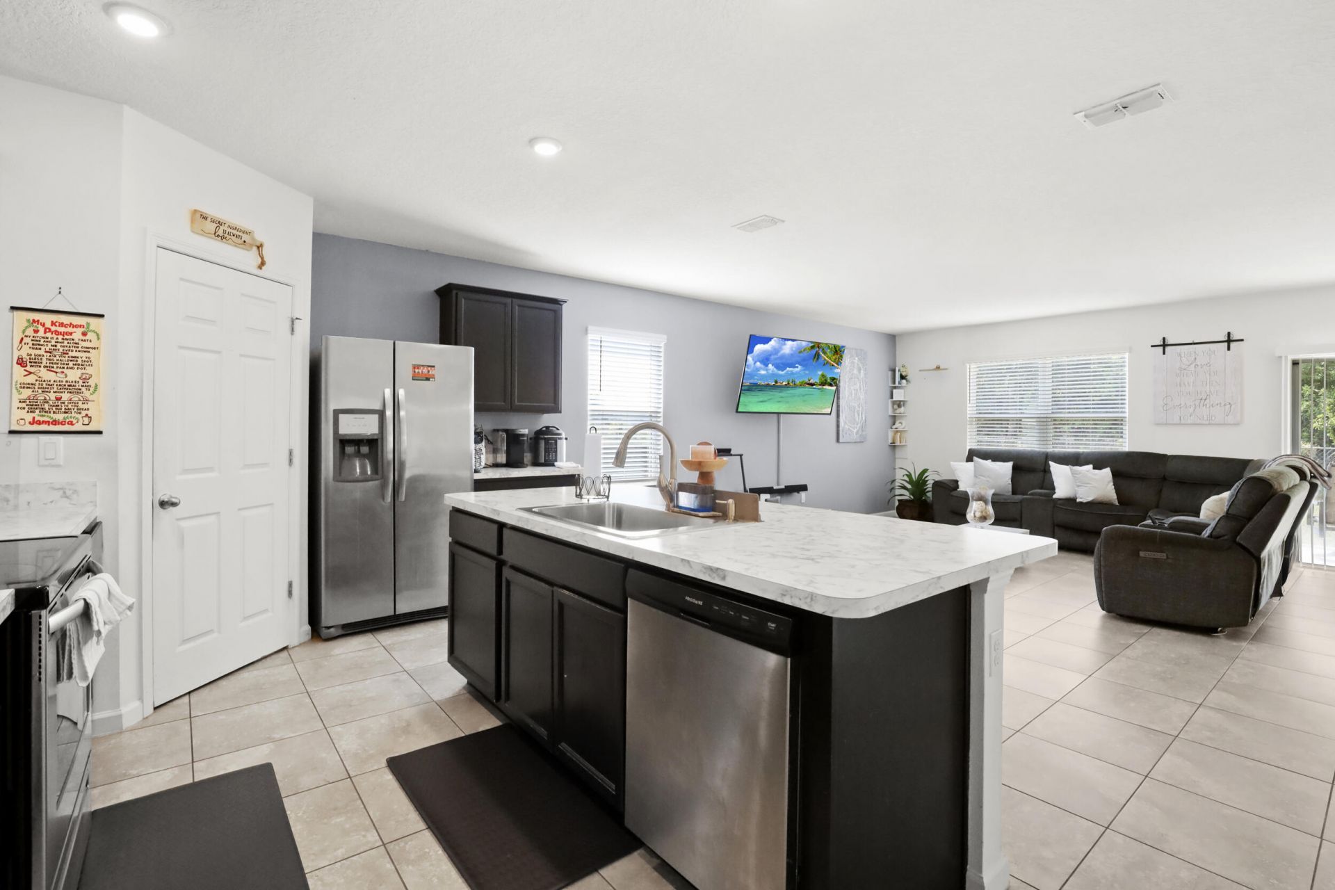 692 SW Paar Drive, Port Saint Lucie, FL 34953 Photo