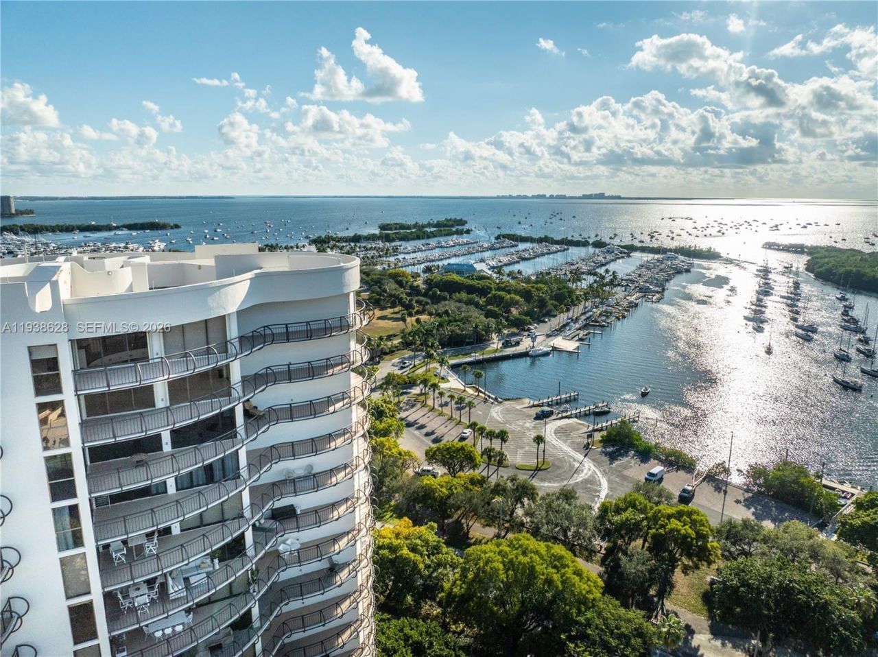 2843 S Bayshore Dr, Unit 6B, Miami, FL 33133 Photo