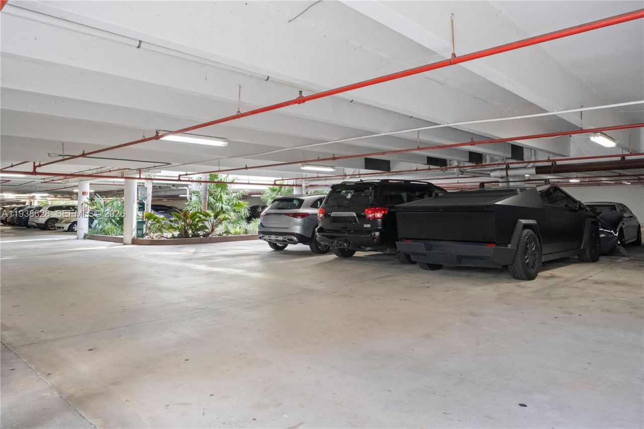 2843 S Bayshore Dr, Unit 6B, Miami, FL 33133 Photo