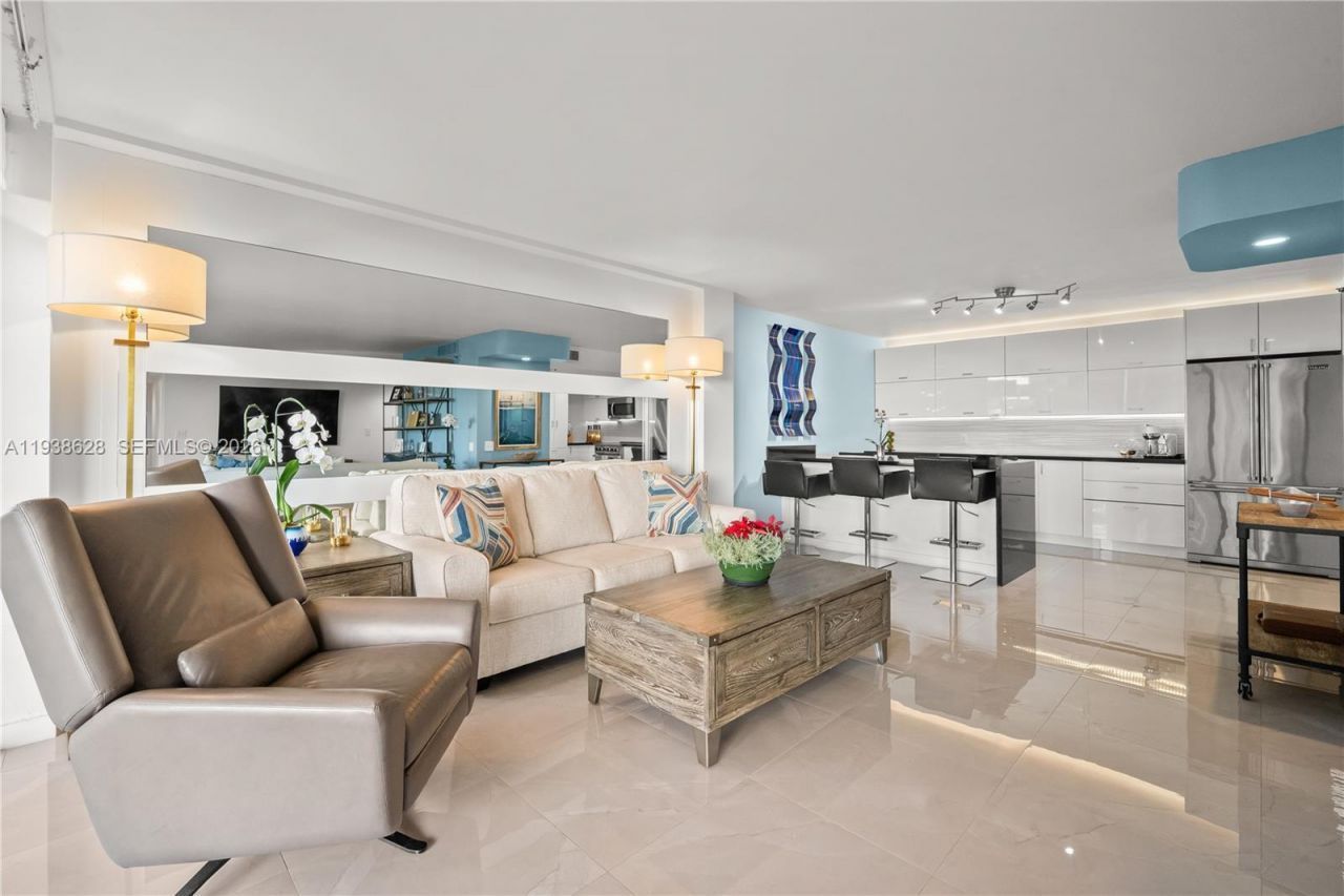 2843 S Bayshore Dr, Unit 6B, Miami, FL 33133 Photo