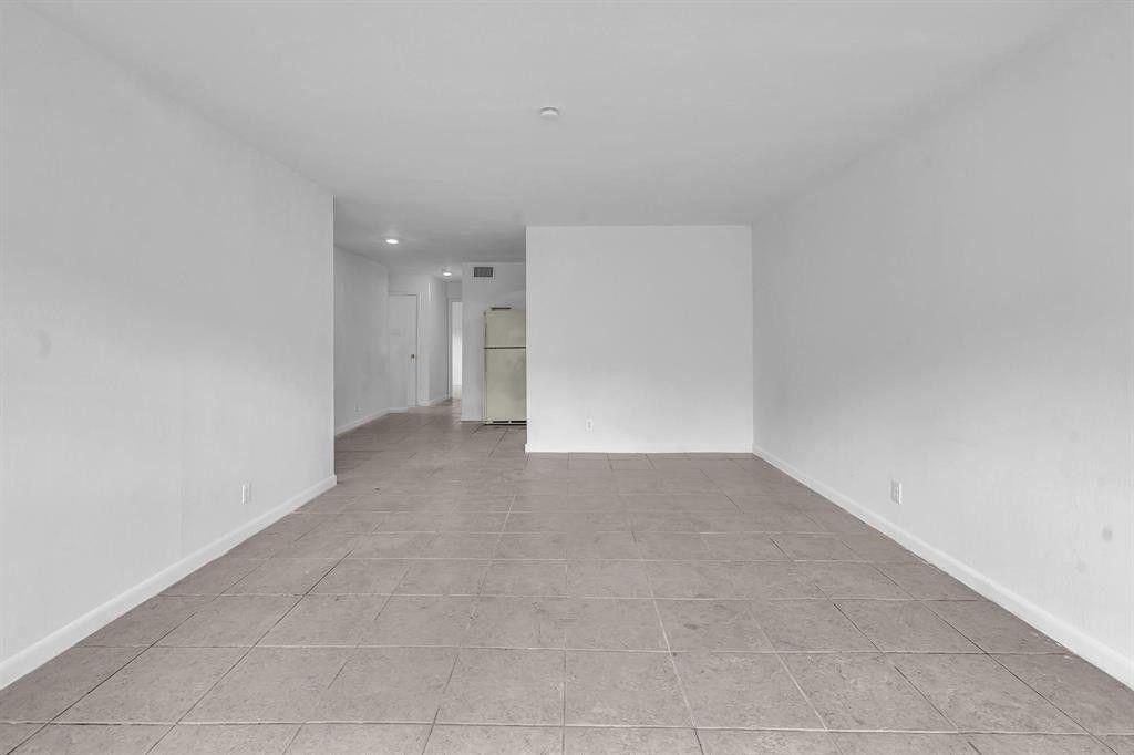 5748 NW 27th Court, Fort Lauderdale, FL 33313 Photo