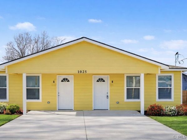 1025 N Quincy Avenue, Tulsa, OK 74106